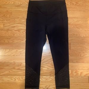 Black lulu lemon leggings
